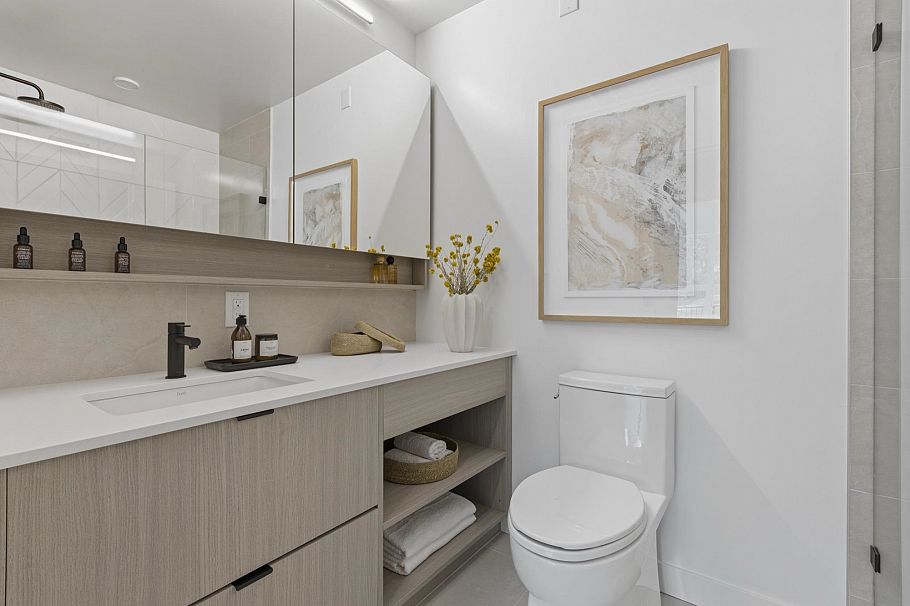 107 2268 E Broadway Vancouver, BC - 11