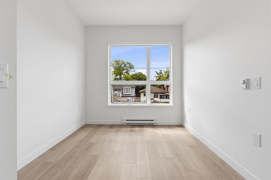 202 2268 E Broadway Vancouver, BC - 11