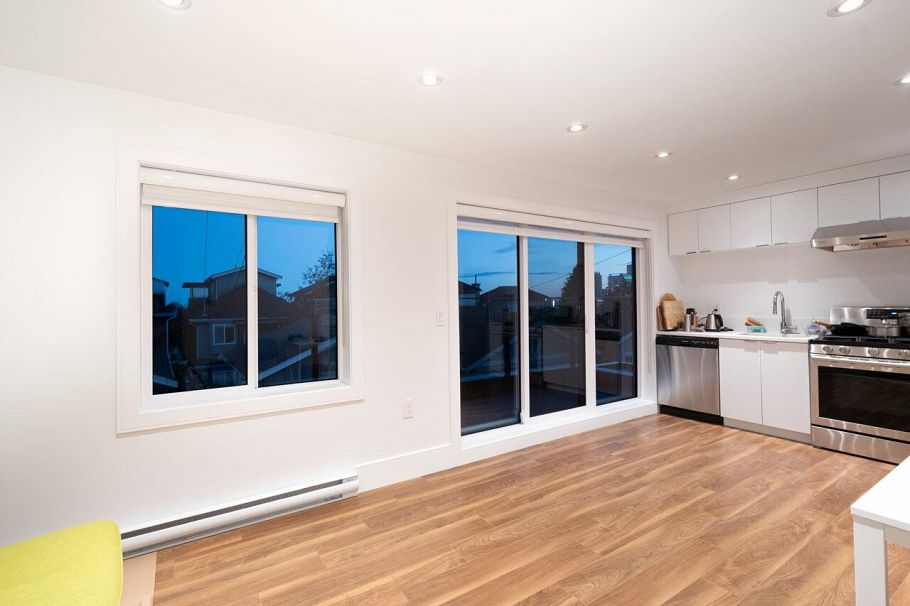 136 E 61st Avenue Vancouver, BC - 35