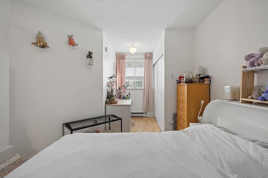 407 1345 Comox Street Vancouver, BC - 16