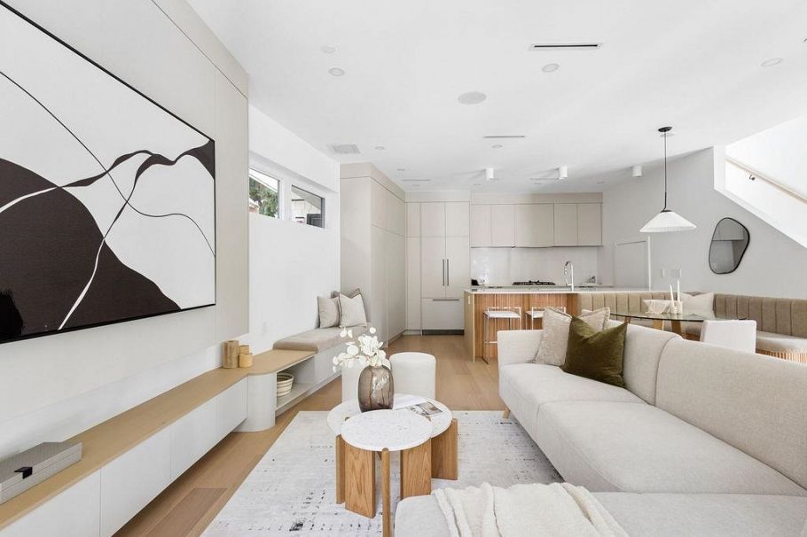 1 2124 E 8 Avenue Vancouver, BC - 6