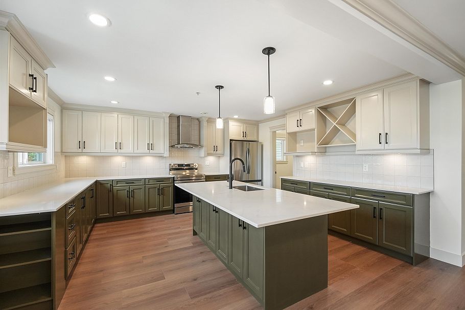 5454 Slocan St Street Vancouver, BC - 4