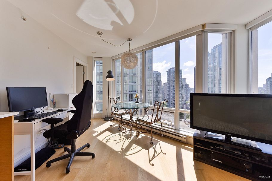 1501 565 Smithe Street Vancouver, BC - 15