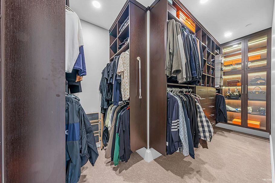6011 Adera Street Vancouver, BC - 30