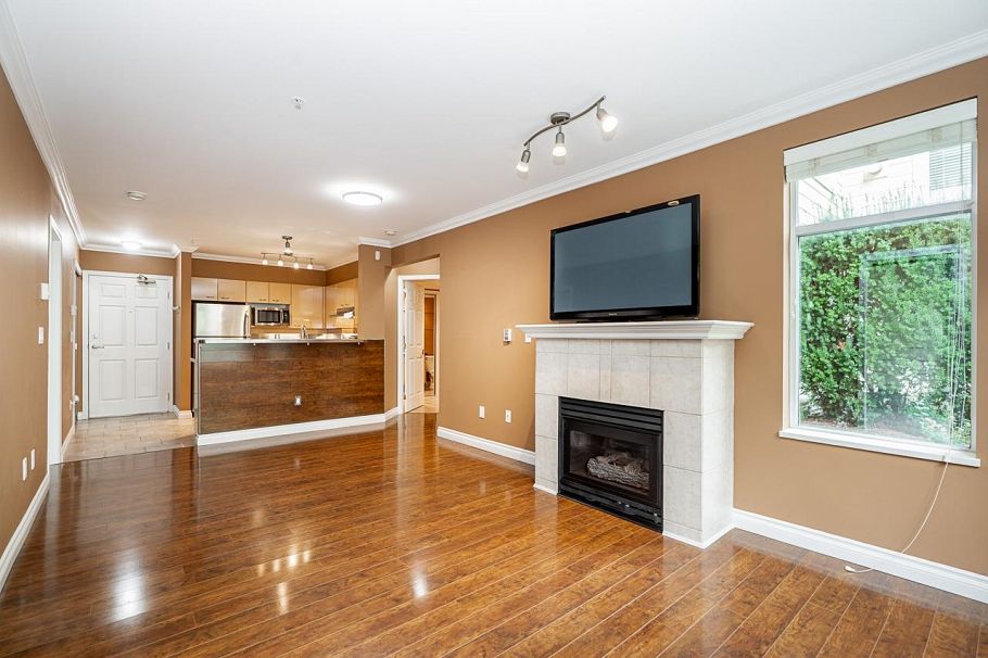 103 3625 Windcrest Drive North Vancouver, BC - 16
