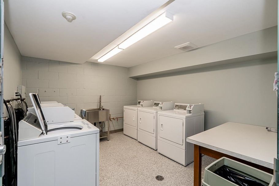 302 830 E. 7th Avenue Vancouver, BC - 21