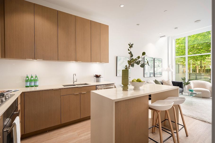 149 E 1st Avenue Vancouver, BC - 8