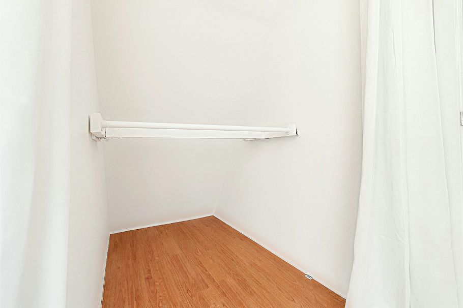 2053 Charles Street Vancouver, BC - 20