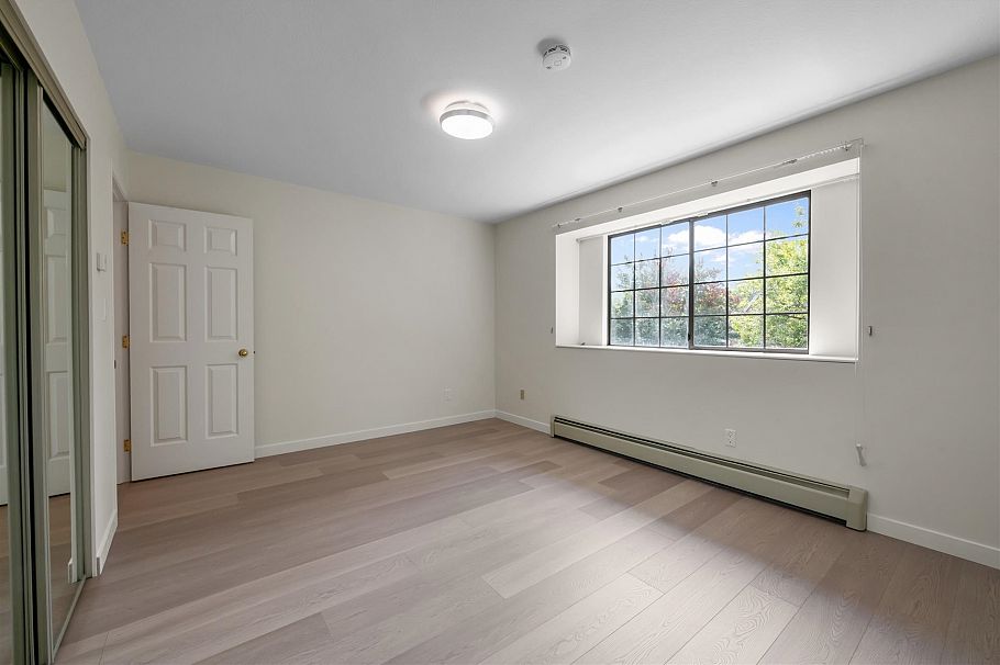 2855 W 37th Avenue Vancouver, BC - 22