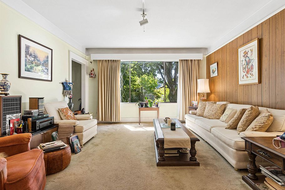 461 W 18th Avenue Vancouver, BC - 3
