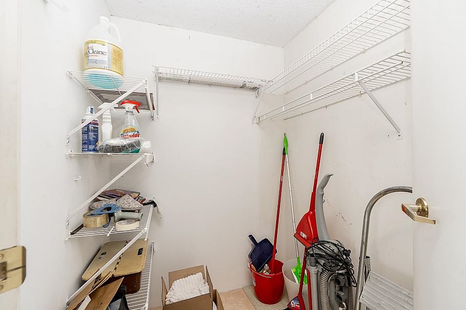 804 1355 W Broadway Vancouver, BC - 26