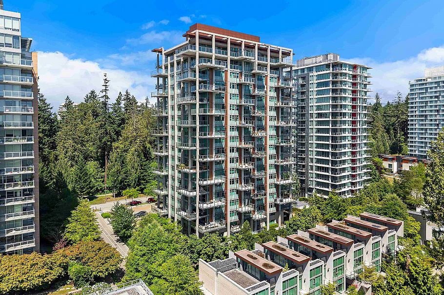 1701 5782 Berton Avenue Vancouver, BC - 1