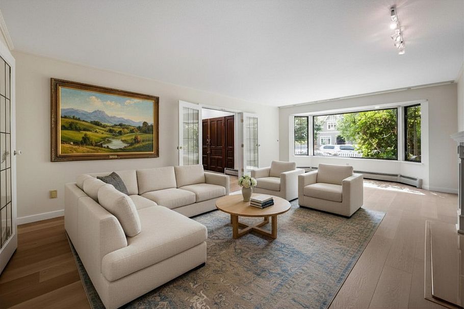 2855 W 37th Avenue Vancouver, BC - 5