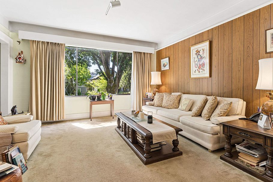 461 W 18th Avenue Vancouver, BC - 4