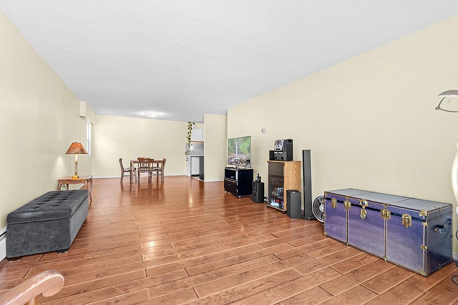 316 780 Premier Street North Vancouver, BC - 2