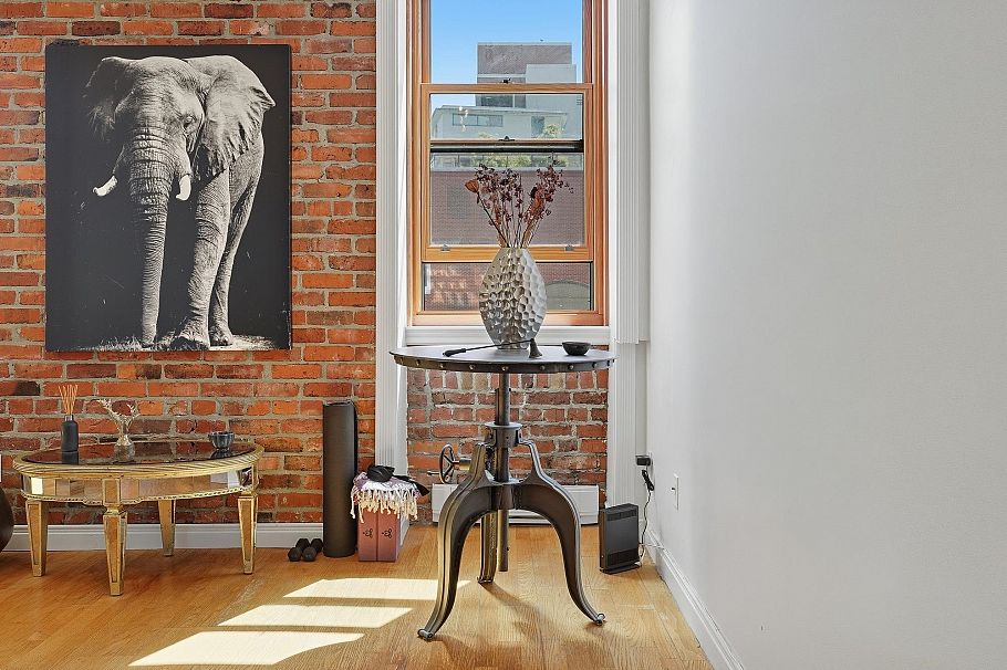 403 233 Abbott Street Vancouver, BC - 5