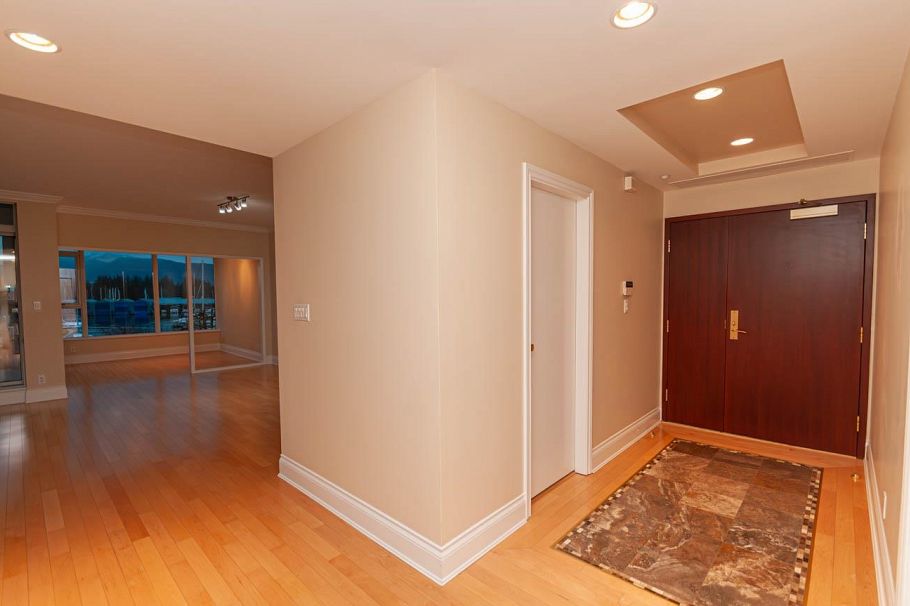 302 1777 Bayshore Drive Vancouver, BC - 31