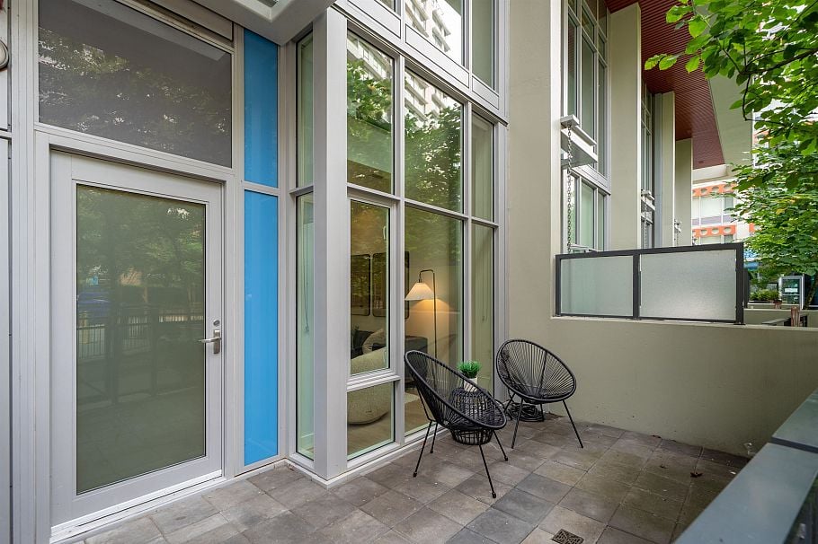 149 E 1st Avenue Vancouver, BC - 16