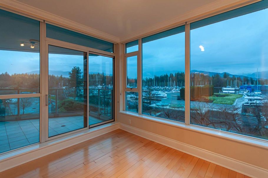 302 1777 Bayshore Drive Vancouver, BC - 7