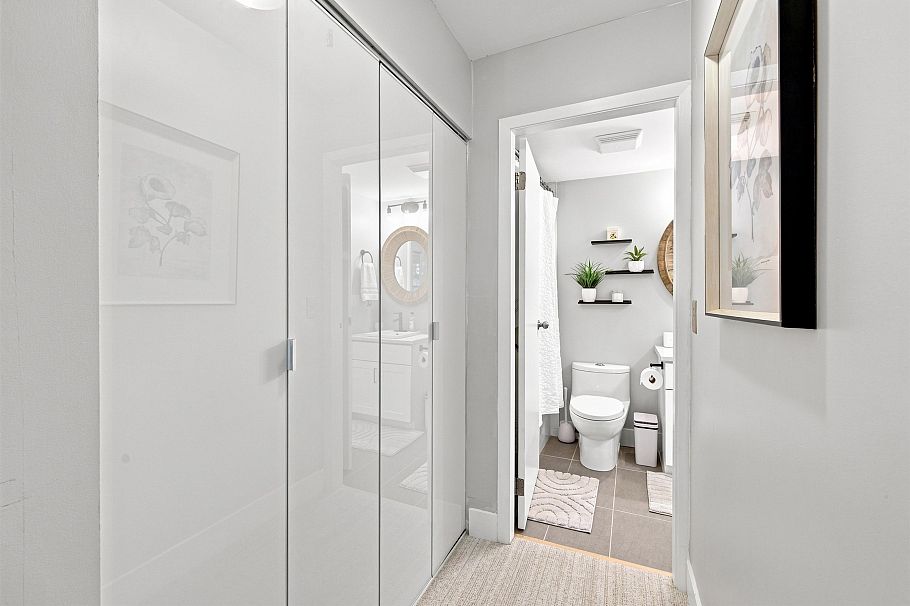 108 2020 W 8th Avenue Vancouver, BC - 22
