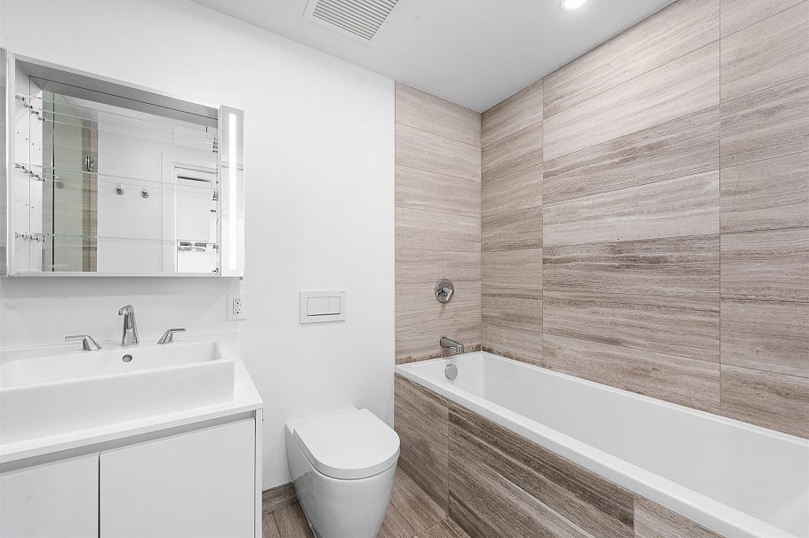 3209 1480 Howe Street Vancouver, BC - 13