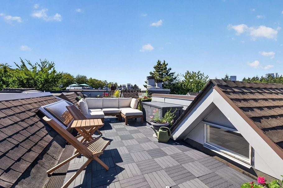 829 W 7th Avenue Vancouver, BC - 25