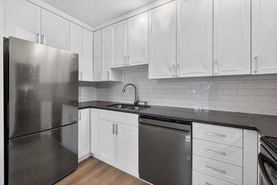 101 8645 Osler Street Vancouver, BC - 7