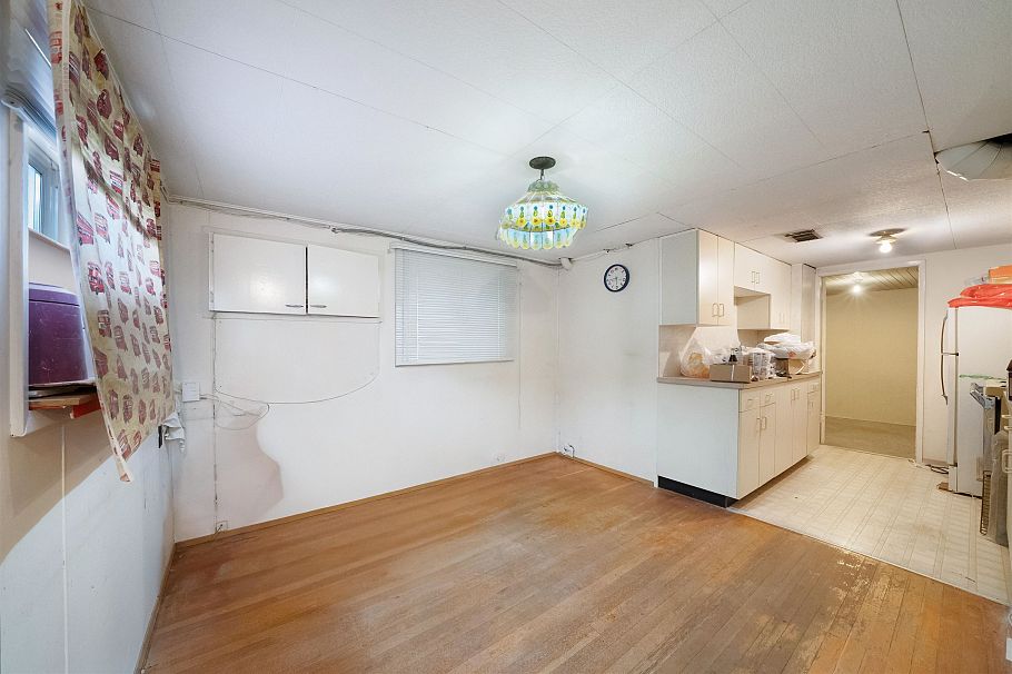 2616 Venables Street Vancouver, BC - 8