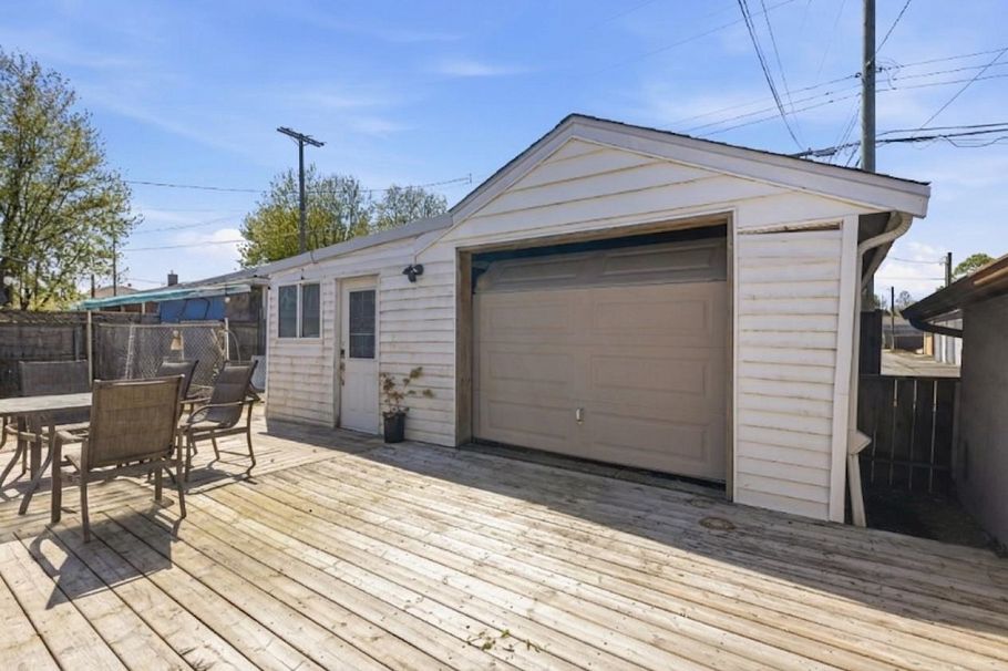 45 Renfrew Street Vancouver, BC - 25