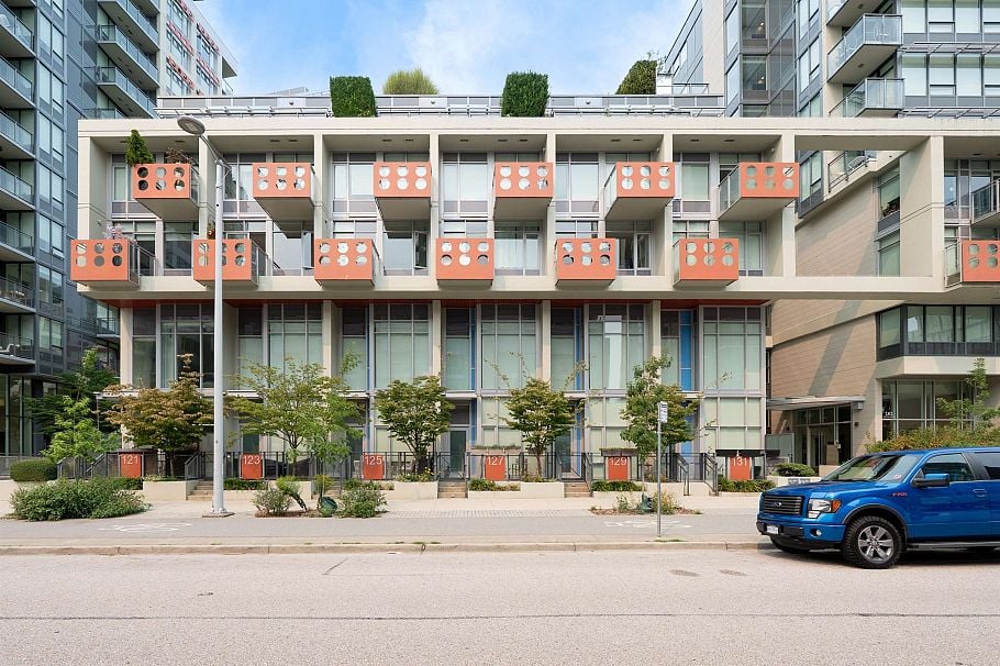149 E 1st Avenue Vancouver, BC - 20