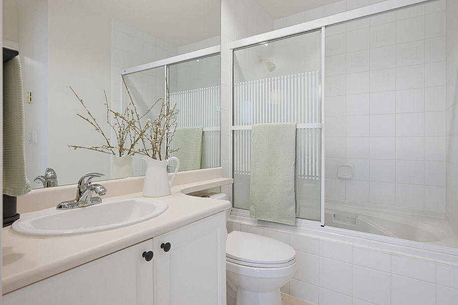 229 5735 Hampton Place Vancouver, BC - 19