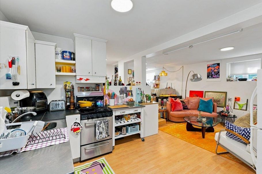4399 Quebec Street Vancouver, BC - 30