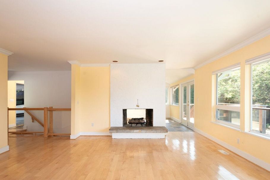545 E Kings Road North Vancouver, BC - 7