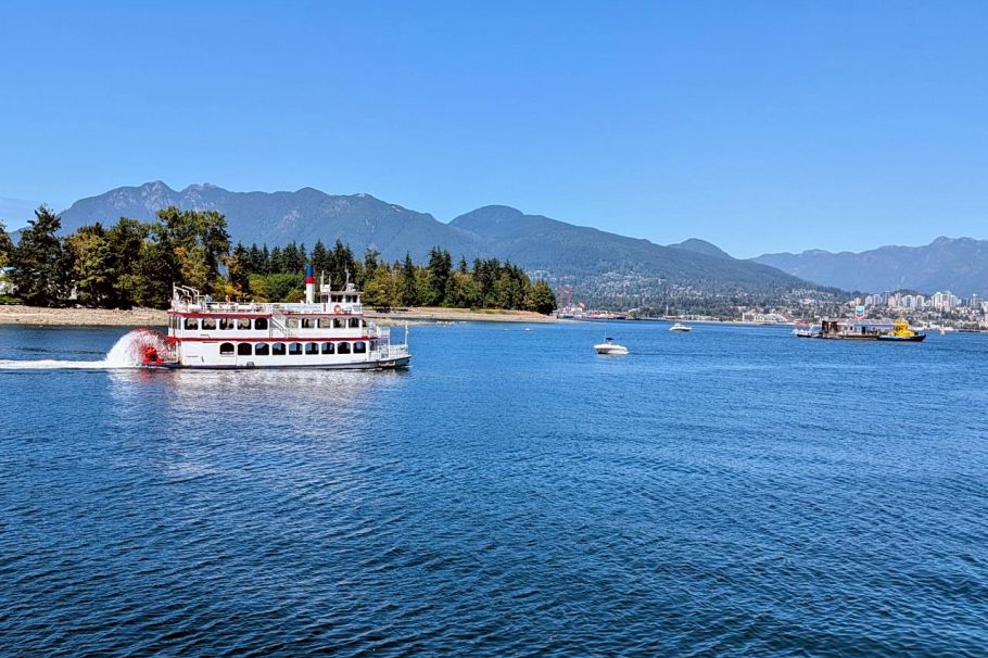 202 588 Broughton Street Vancouver, BC - 10