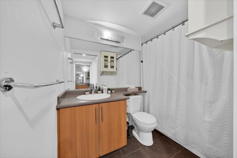 905 58 Keefer Place Vancouver, BC - 12