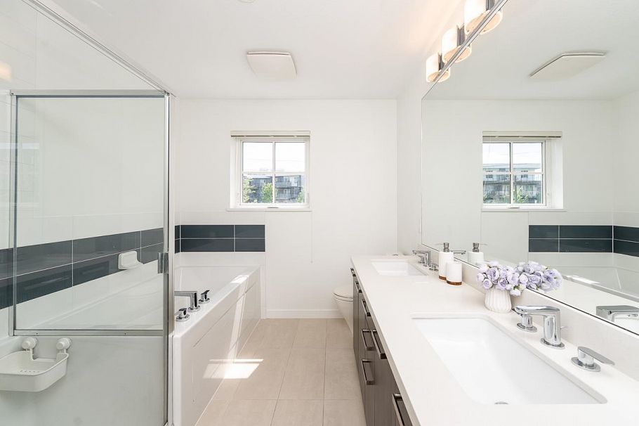 3187 E Kent Avenue North Vancouver, BC - 6