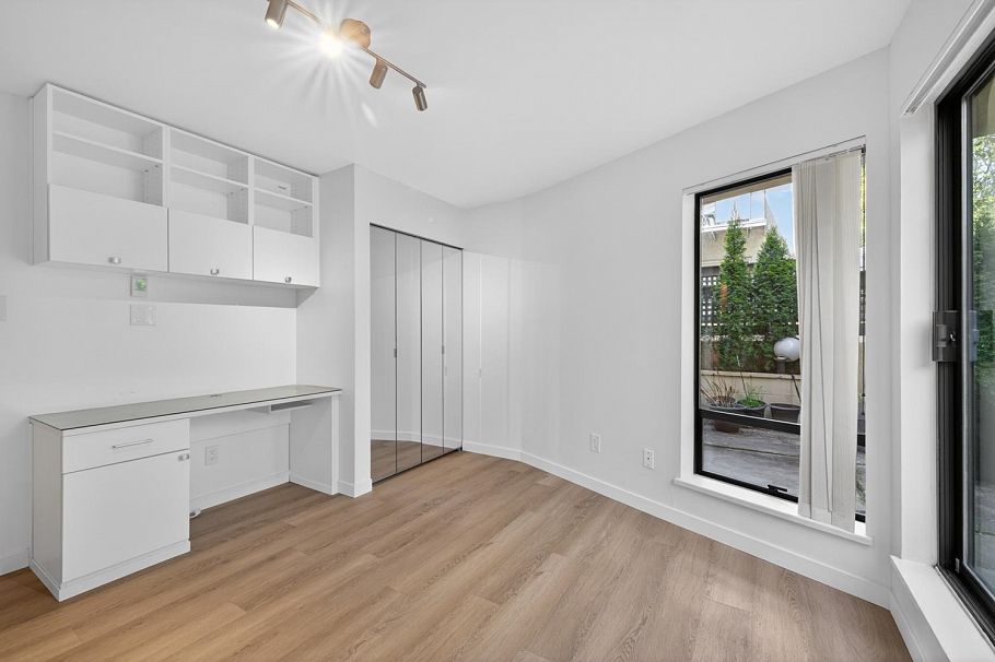 101 8645 Osler Street Vancouver, BC - 17