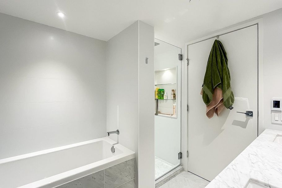3202 1111 Richards Street Vancouver, BC - 34