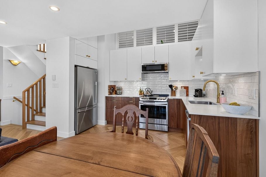 829 W 7th Avenue Vancouver, BC - 12