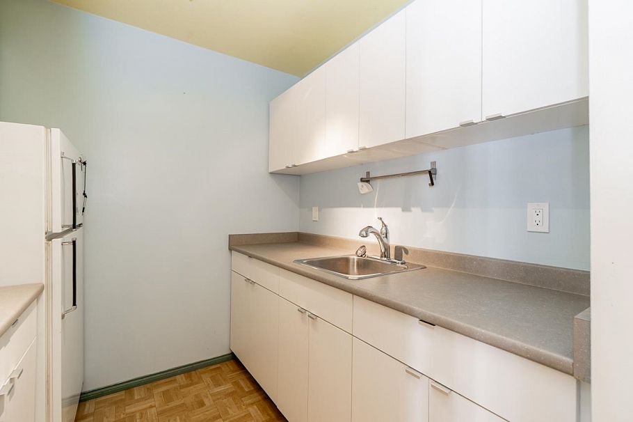 302 830 E. 7th Avenue Vancouver, BC - 14