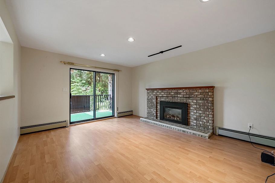 2855 W 37th Avenue Vancouver, BC - 11