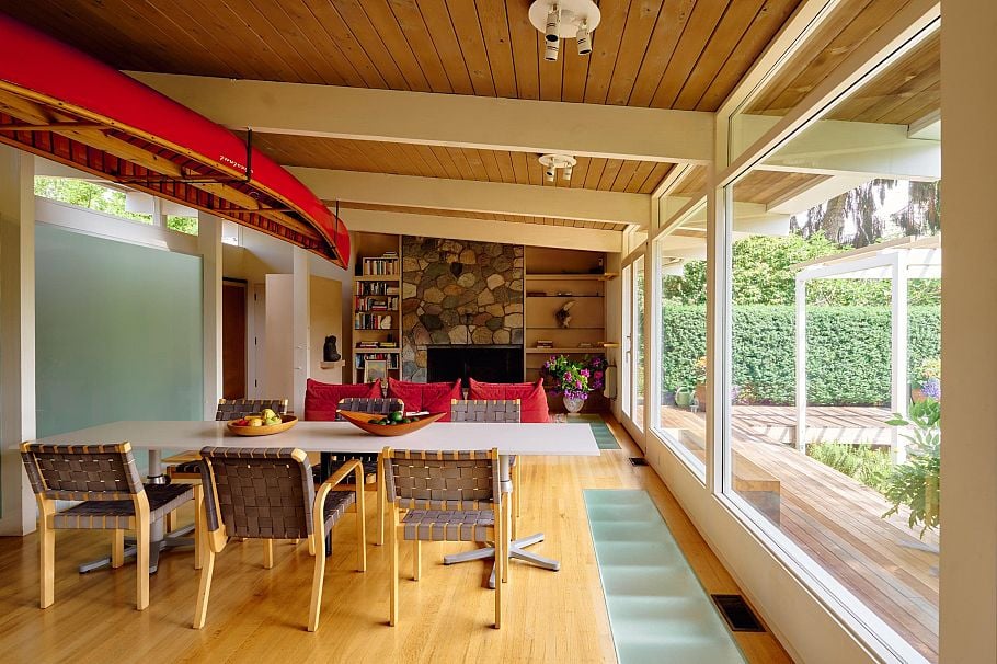 1715 W 68th Avenue Vancouver, BC - 7