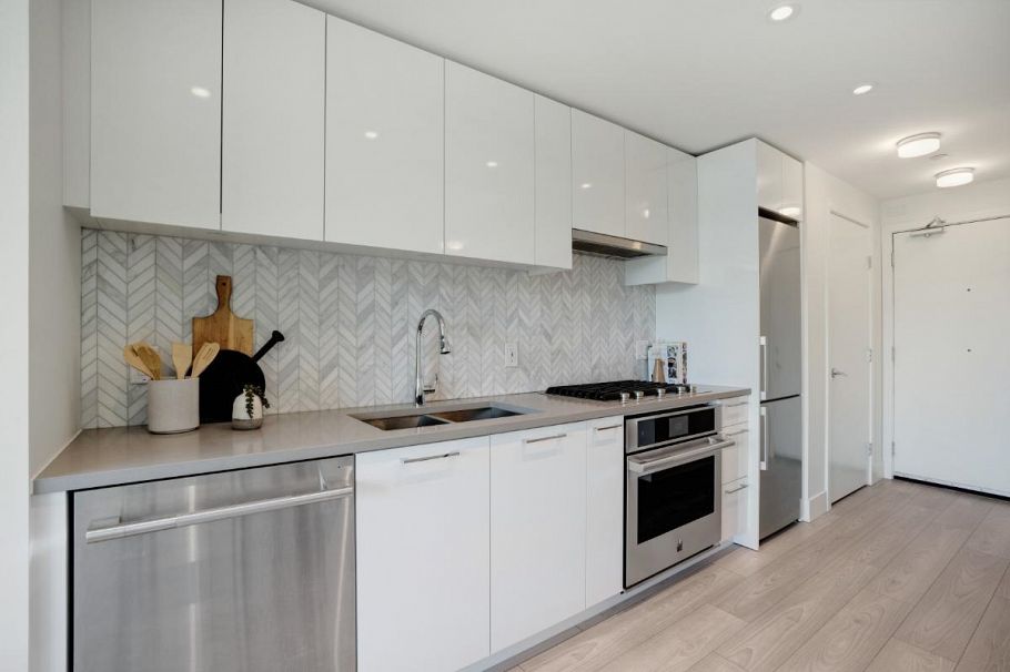1106 8570 Rivergrass Drive Vancouver, BC - 8