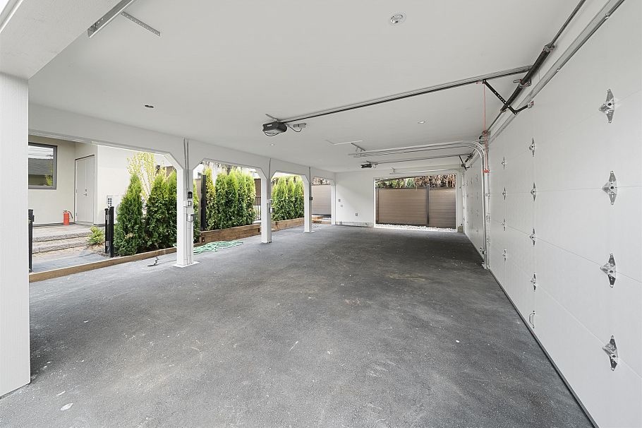 2 1958 W 60th Avenue Vancouver, BC - 18
