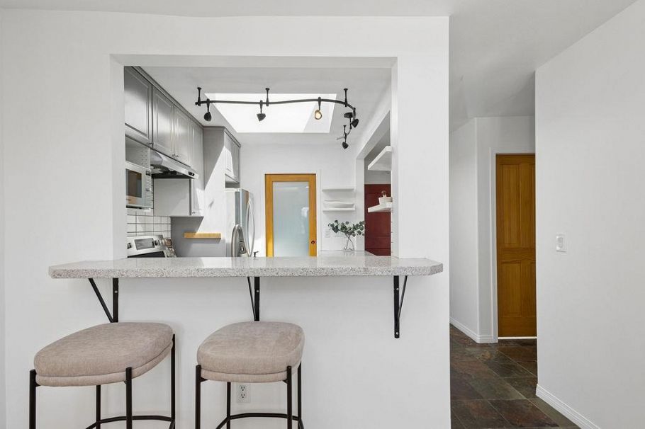 PH2 1915 E Georgia Street Vancouver, BC - 13