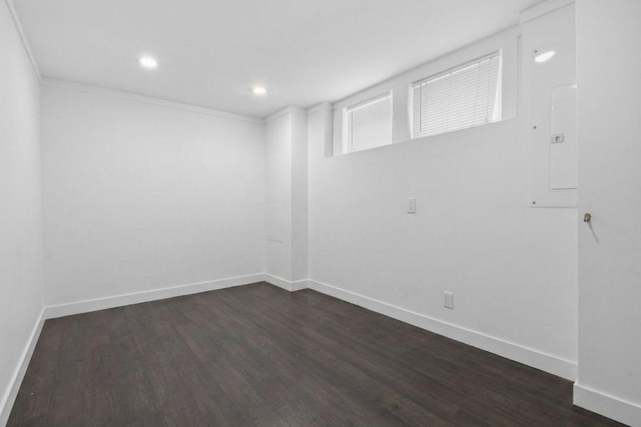 45 Renfrew Street Vancouver, BC - 21