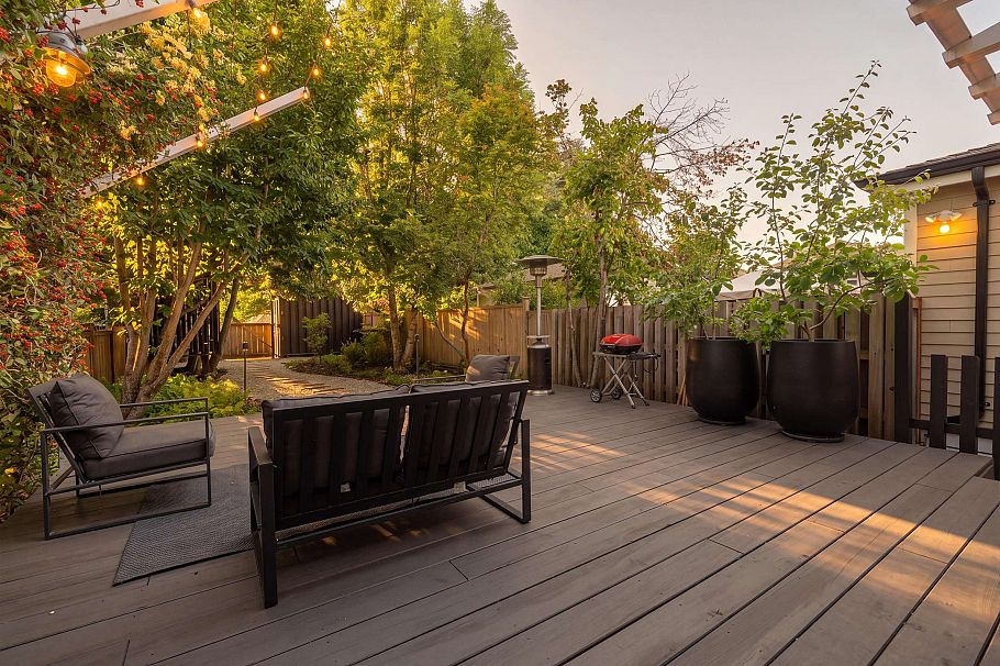 2053 Charles Street Vancouver, BC - 23