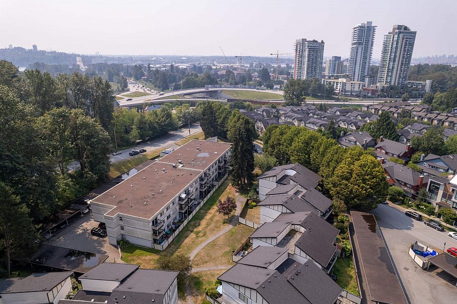 316 780 Premier Street North Vancouver, BC - 29