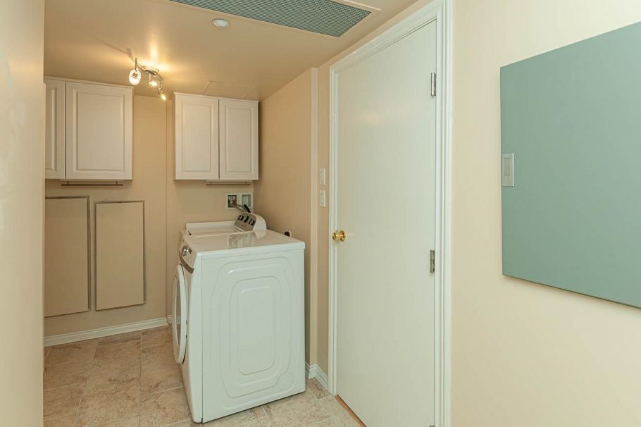 302 1777 Bayshore Drive Vancouver, BC - 29
