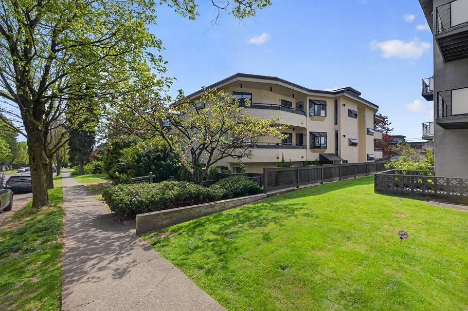101 8645 Osler Street Vancouver, BC - 25